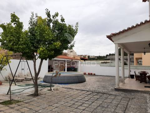 Moradia t5 em santarém