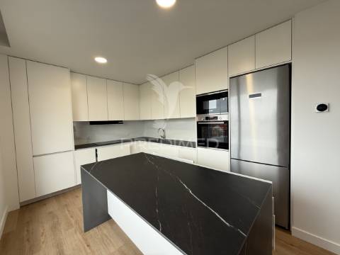 Apartamento t3 duplex - leiria