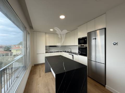 Apartamento t3 duplex - leiria