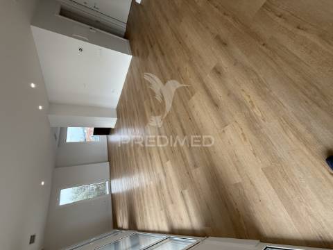 Apartamento t3 duplex - leiria