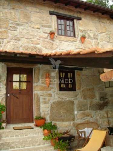 Quinta com campo de ténis, piscina e vistas espetaculares