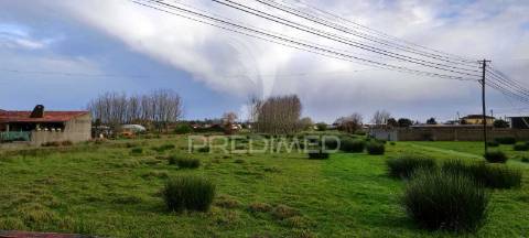 Terreno urbano calvão