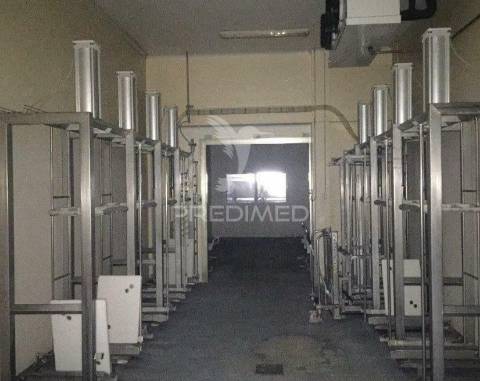 Unidade industrial 3.734 m2 parque industrial de idanha-a-nova