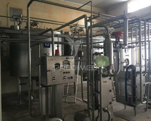 Unidade industrial 3.734 m2 parque industrial de idanha-a-nova