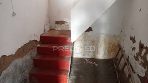 Casa típica do alentejo, longomel, pote de sor