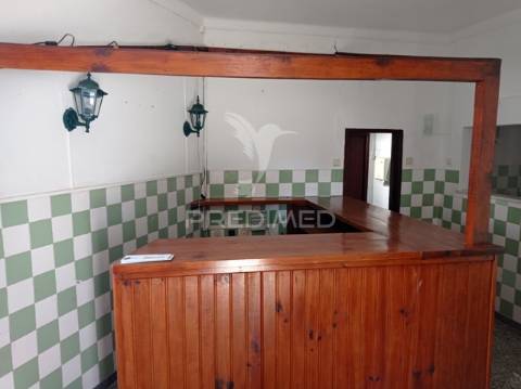 Habitação e comércio avis, portalegre.