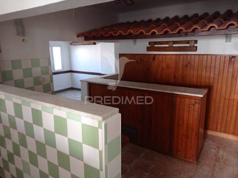 Habitação e comércio avis, portalegre.