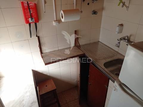 Habitação e comércio avis, portalegre.