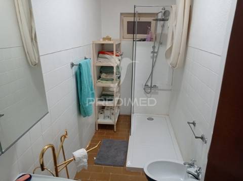 Habitação e comércio avis, portalegre.