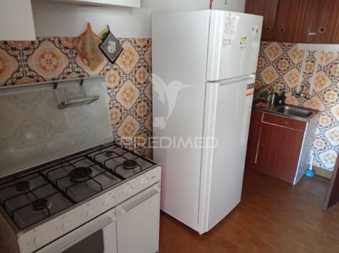 Habitação e comércio avis, portalegre.