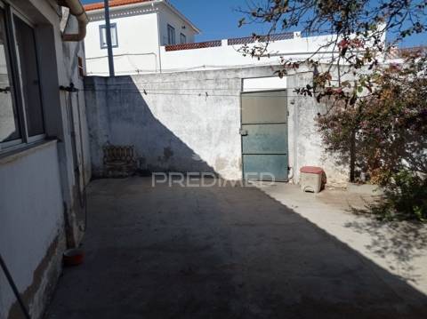 Habitação e comércio avis, portalegre.