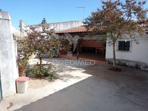 Habitação e comércio avis, portalegre.