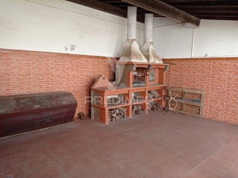 Habitação e comércio avis, portalegre.