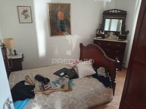 Casa apalaçada, avis