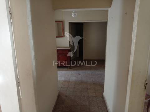 Casa apalaçada, avis