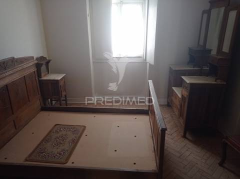 Casa apalaçada, avis