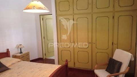 Moradia no campo nisa, portalegre