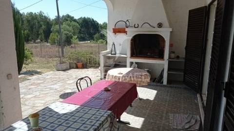 Moradia no campo nisa, portalegre