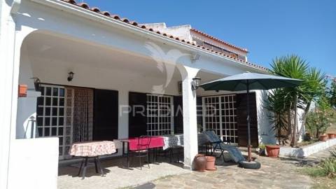 Moradia no campo nisa, portalegre