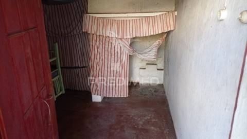 Casa típica do ribatejo em alvega, concelho de abrantes.