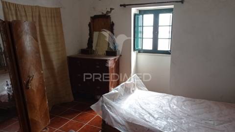 Casa de rés do chão, sousel.