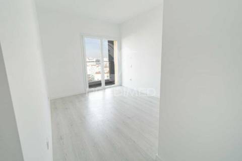 Apartamento t3 santa marta do pinhal