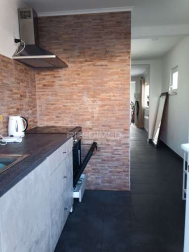 Moradia bi-familiar t6 com espaço exterior - v.n. milfontes