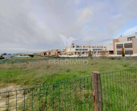 Terreno urbano em alcochete com 23.120 m2 localizado em zona residencial