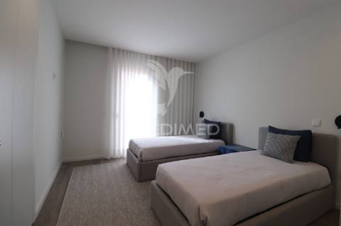 Fantástico empreendimento novo no centro de guimarães,