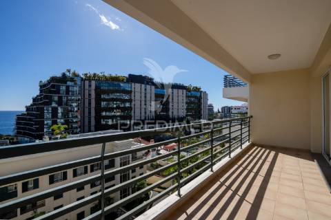 Apartamento  t3 no funchal