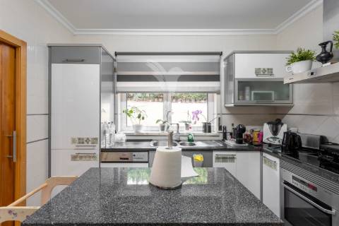 Moradia t3 em alcobaça