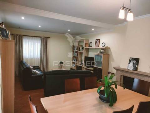 Moradia t3 em resende - são cipriano