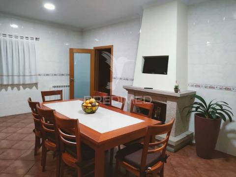 Moradia t3 em resende - são cipriano