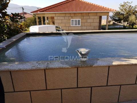 Moradia t3 em resende - são cipriano