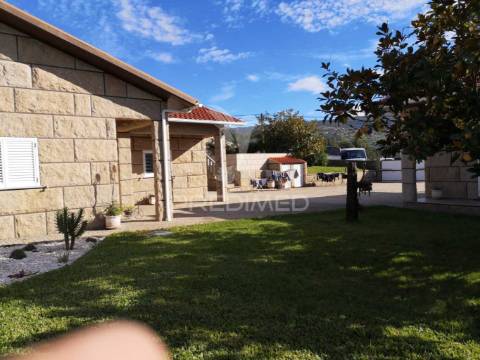 Moradia t3 em resende - são cipriano