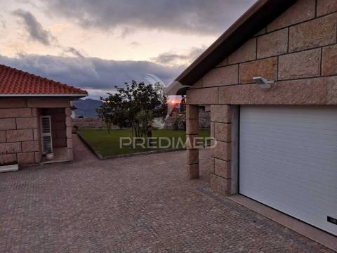 Moradia t3 em resende - são cipriano