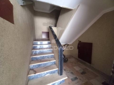 T2 remodelado - setúbal