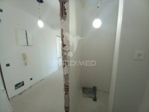 T4 totalmente remodelado - laranjeiro