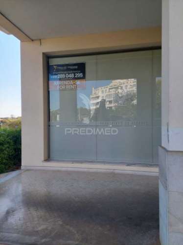 Quarteira – loja equipada para restauração