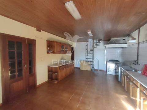 Moradia individual t3 em mujães - viana do castelo