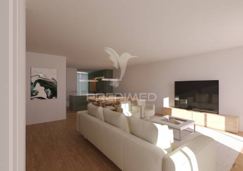 Elegante moradia contemporânea em fase inicial de construção, com 3 quartos e vistas para o mar e piscina!