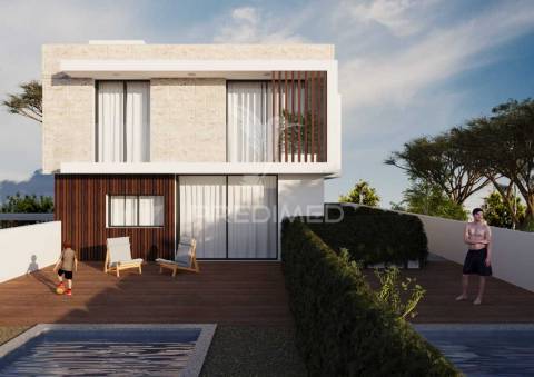 Moradia germinada em inicio de construção com vista de mar em labruge- vila do conde