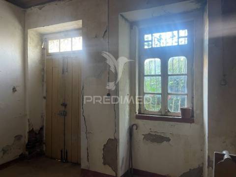 Moradia à recuperar - ervidel