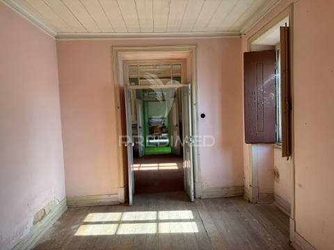 Moradia à recuperar - ervidel