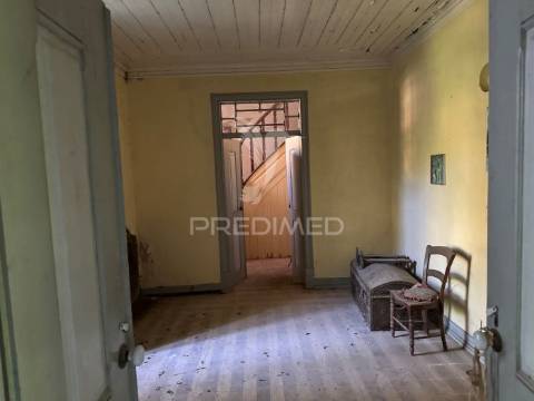 Moradia à recuperar - ervidel