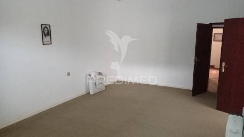 Moradia t6 em galveias, ponte de sor