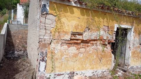 Ruína localizada na barragem de montargil