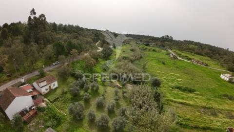 Casa devoluta em vale de açor, bemposta