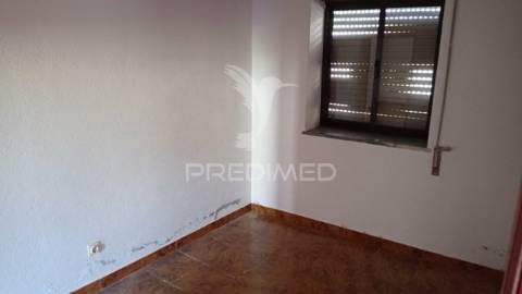 Casa na aldeia de vale das mós, abrantes