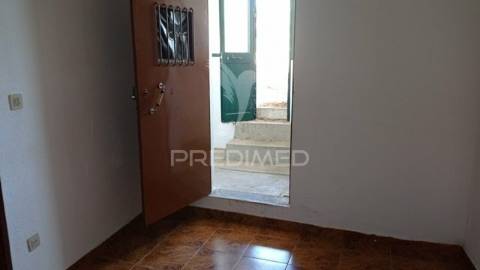 Casa na aldeia de vale das mós, abrantes